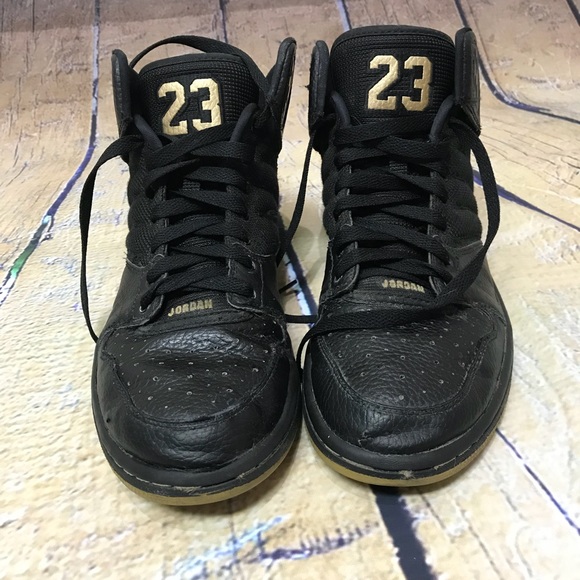 nike air jordans black and gold